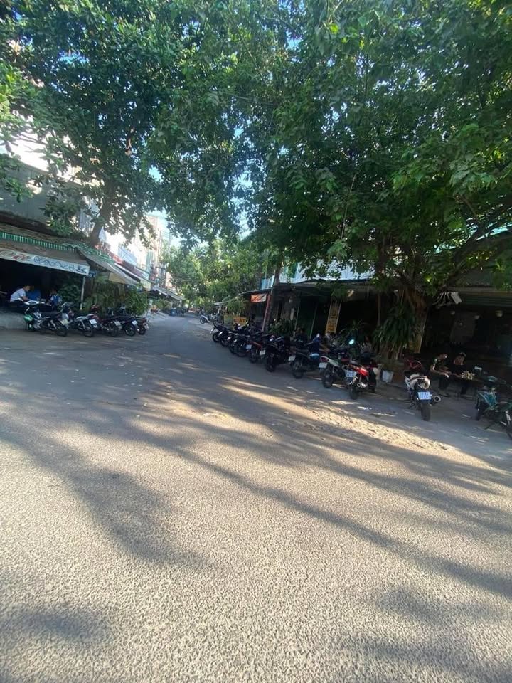 Nhà mặt tiền kinh doanh Đường Số 10, Bình Tân, 88m² giá 5 tỷ - Đầu tư sinh lời ngay!