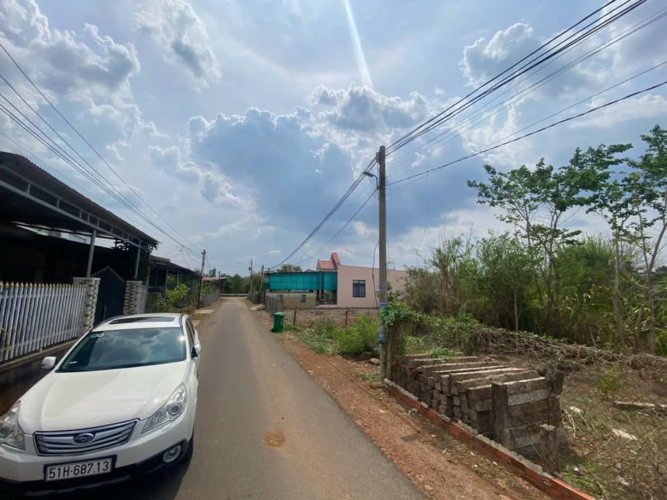 Đất nền Hưng Thịnh 329m² giá 1.7 tỷ - Sổ đỏ chính chủ, thuận tiện đầu tư!