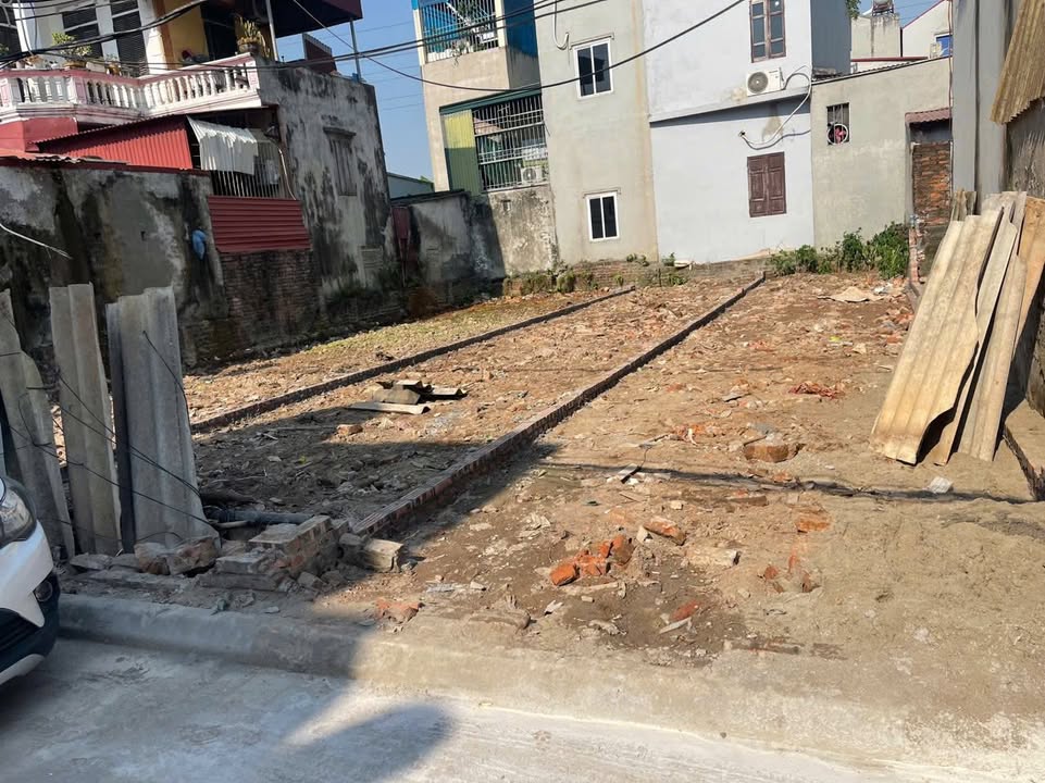 Đất nền chính chủ Sáp Mai, Đông Anh 53m² giá 4 tỷ - Khu vực kinh doanh sầm uất!