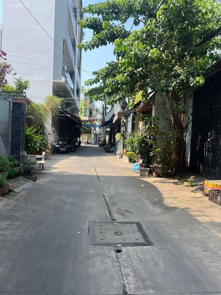 Nhà phố Tân Phú 48m² giá 6 tỷ - Hẻm ô tô, chính chủ bán gấp!