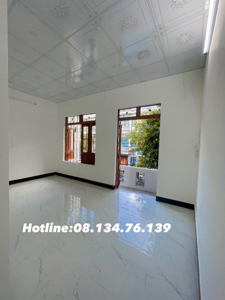 Nhà phố Tuy Hòa 85m² giá 3.89 tỷ - Mặt tiền đường Hàm Nghi, kinh doanh thuận lợi!