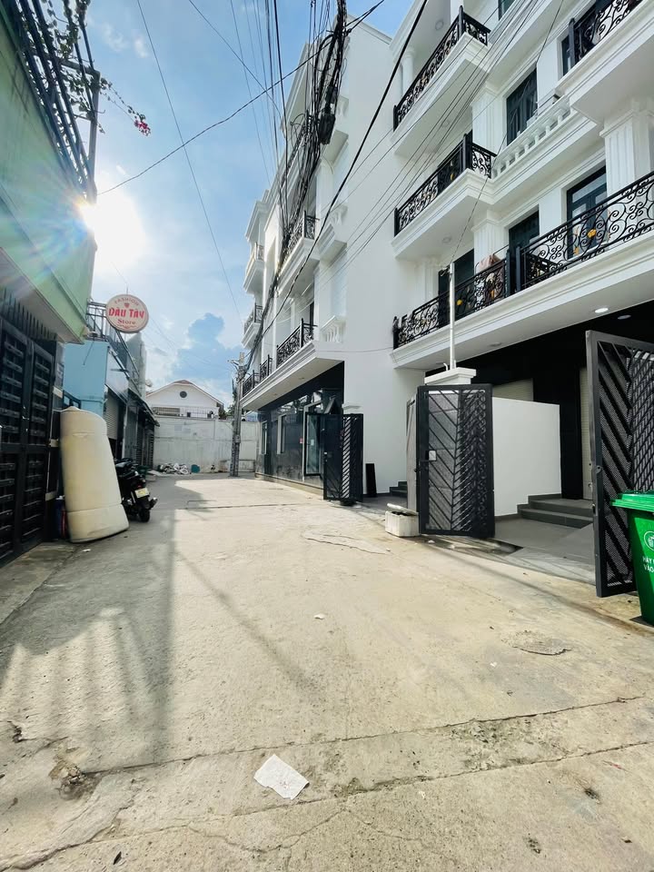 Nhà cấp 4 đường Tô Ngọc Vân, Quận 12, 72m² chỉ 4.35 tỷ - Cơ hội đầu tư tuyệt vời!