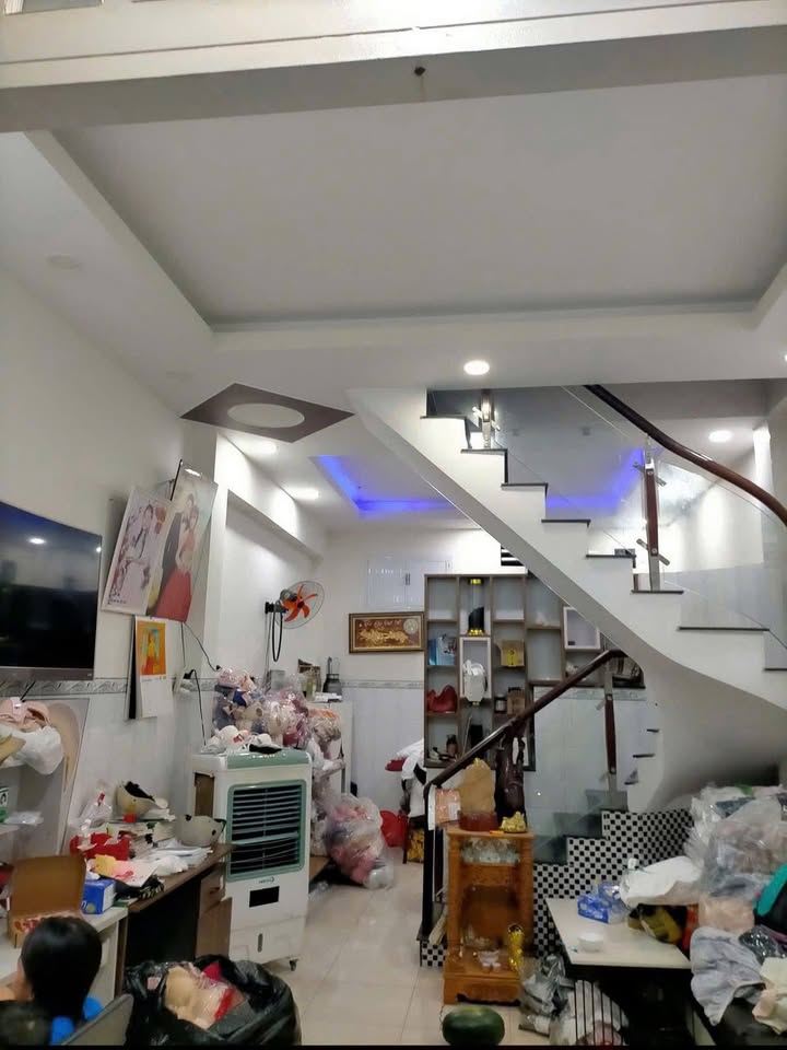 Nhà phố An Phú Tân Uyên 43m² giá 2.6 tỷ - Ô tô vào tận nhà!