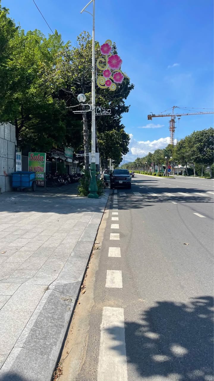 Đất mặt tiền đường 16/4 Phan Rang 814m² giá 10 tỷ - Đầu tư sinh lời ngay!