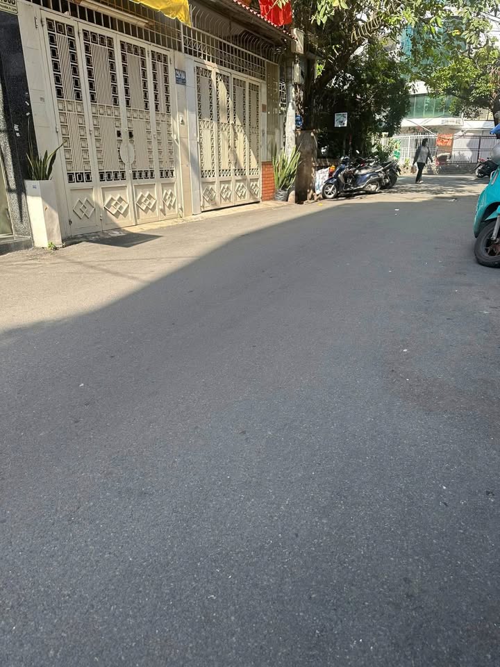 FrontHouse Đoàn Thị Điểm, Phú Nhuận 37m² giá 11.8 tỷ - Vị trí kinh doanh đắc địa!