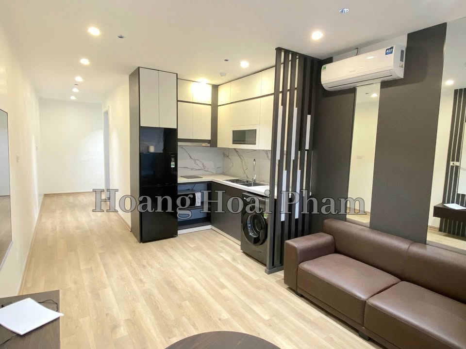 FrontHouse cho thuê tại Giảng Võ, Cát Linh - Full nội thất, giá tốt!