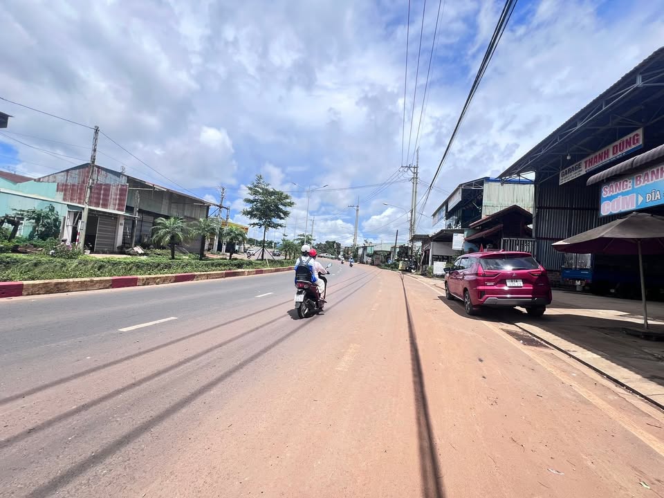 Nhà kho mặt tiền Nguyễn Chí Thanh, Pleiku 613m² - Đầu tư sinh lời ngay!