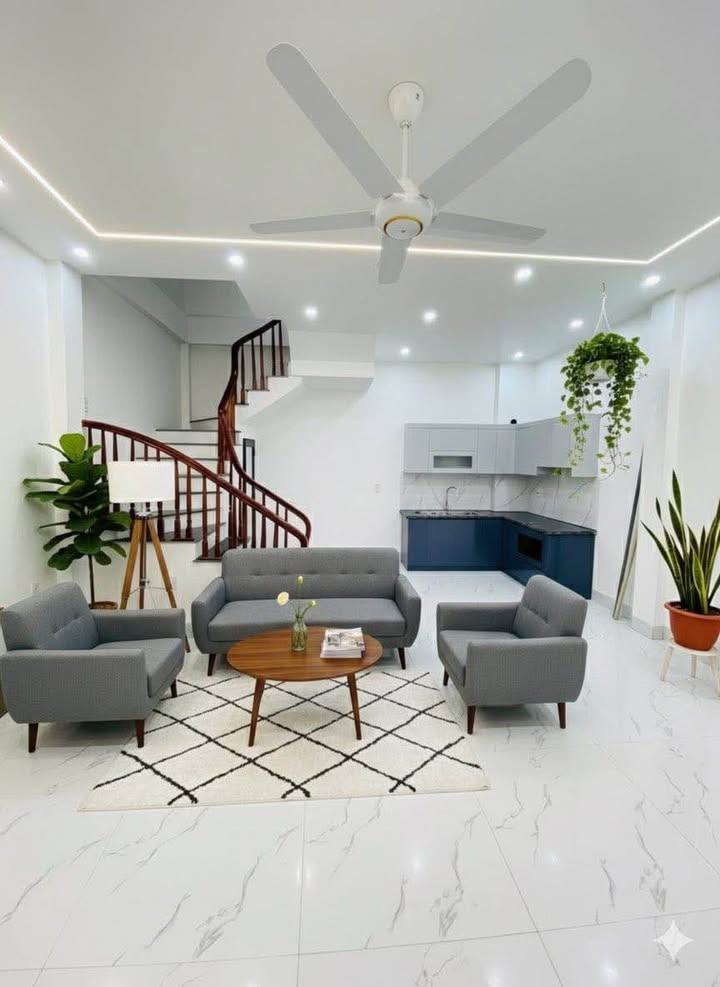 Nhà 3 tầng Vũ Phúc Thái Bình 37m² giá 1 tỷ - Sẵn sàng vào ở ngay!