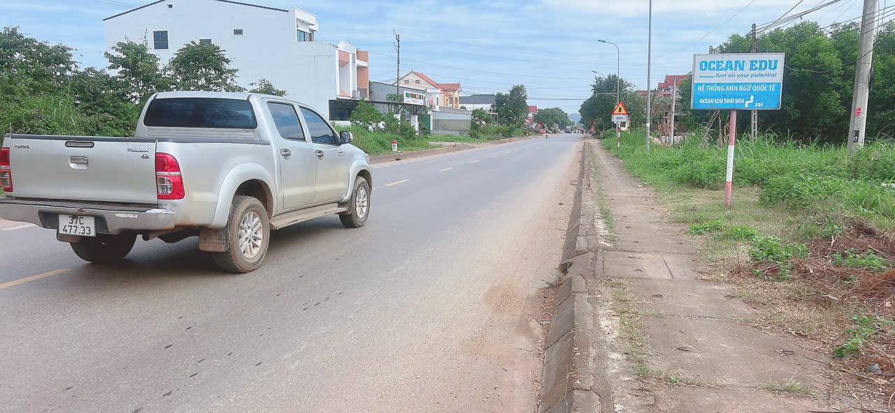 Lô đất đấu giá Tây Hiếu Thái Hòa 160m² giá 4 tỷ - Vị trí đắc địa gần bệnh viện