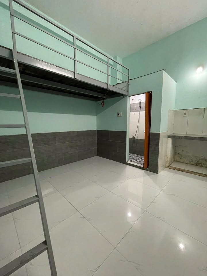 Phòng trọ cho thuê đường Nguyễn Công Hoan - Diện tích rộng rãi, giá 2.2 triệu/tháng