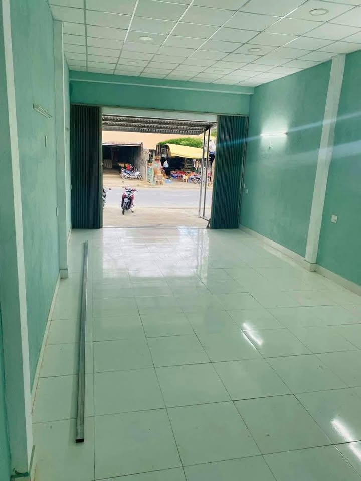 Nhà cho thuê mặt tiền đường Âu Cơ 100m² - Kinh doanh linh hoạt chỉ 5.5 triệu