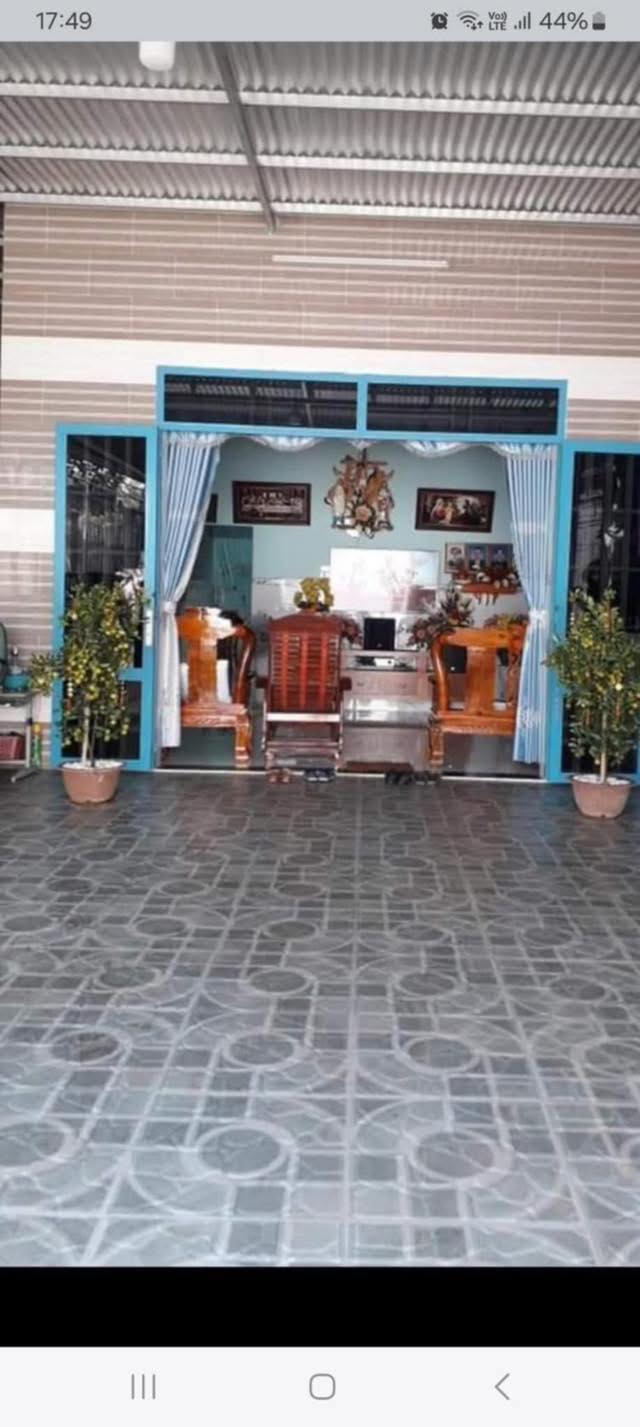 Nhà riêng Quảng Tiến Trảng Bom 169m² giá 2.67 tỷ - Xây dựng kiên cố, tiện ích đầy đủ!