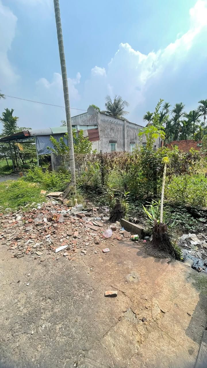 Đất thổ cư 280m² tại Ấp 1 Hiệp Phước Nhơn Trạch - Sổ hồng riêng, giá 2.3 tỷ!