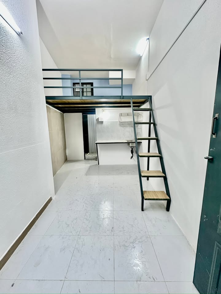 Nhà nhỏ cho thuê 33 Gò Dầu, Tân Phú giá 3.3 triệu - Không gian thoáng đãng, an ninh