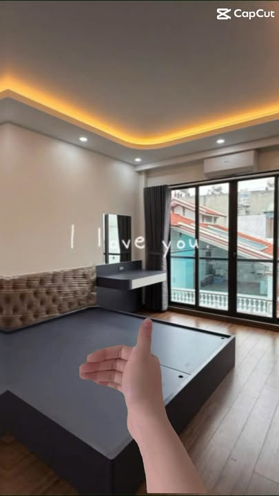 Nhà Thạch Bàn 36m² giá 11 tỷ - Thiết kế hiện đại, thang máy sẵn sàng ở!