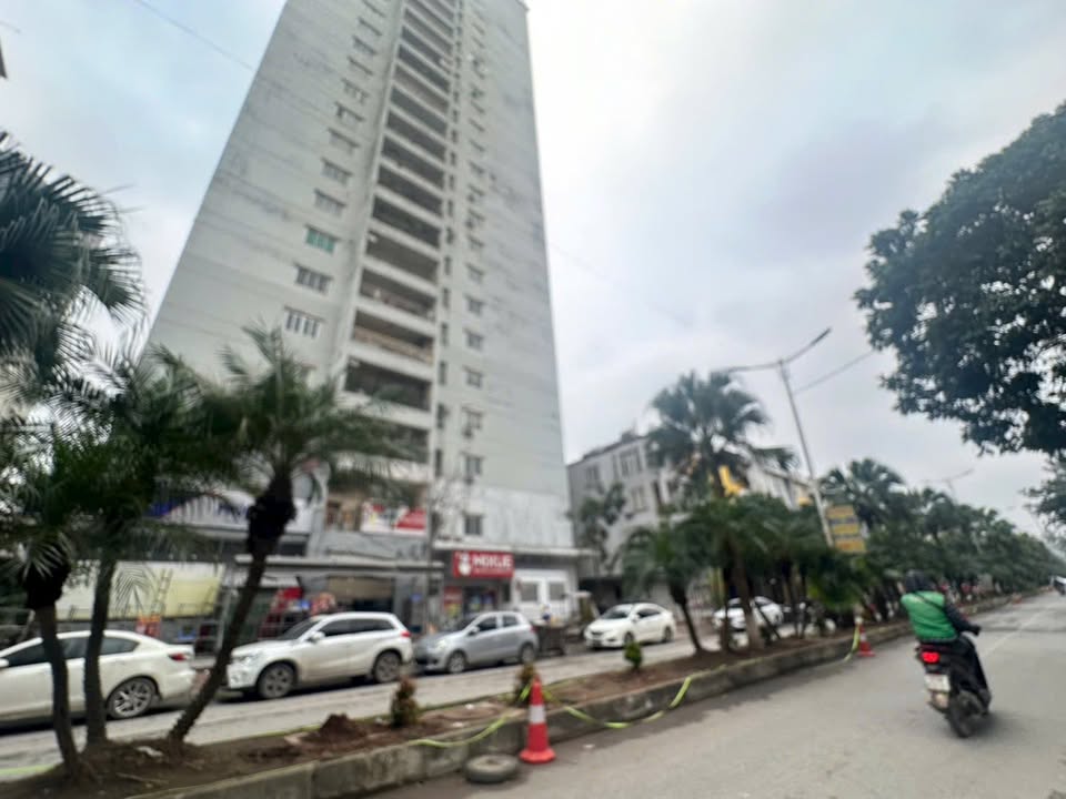 FrontHouse Văn Khê Hà Đông 83m² giá 24.5 tỷ - Vị trí kinh doanh đắc địa!