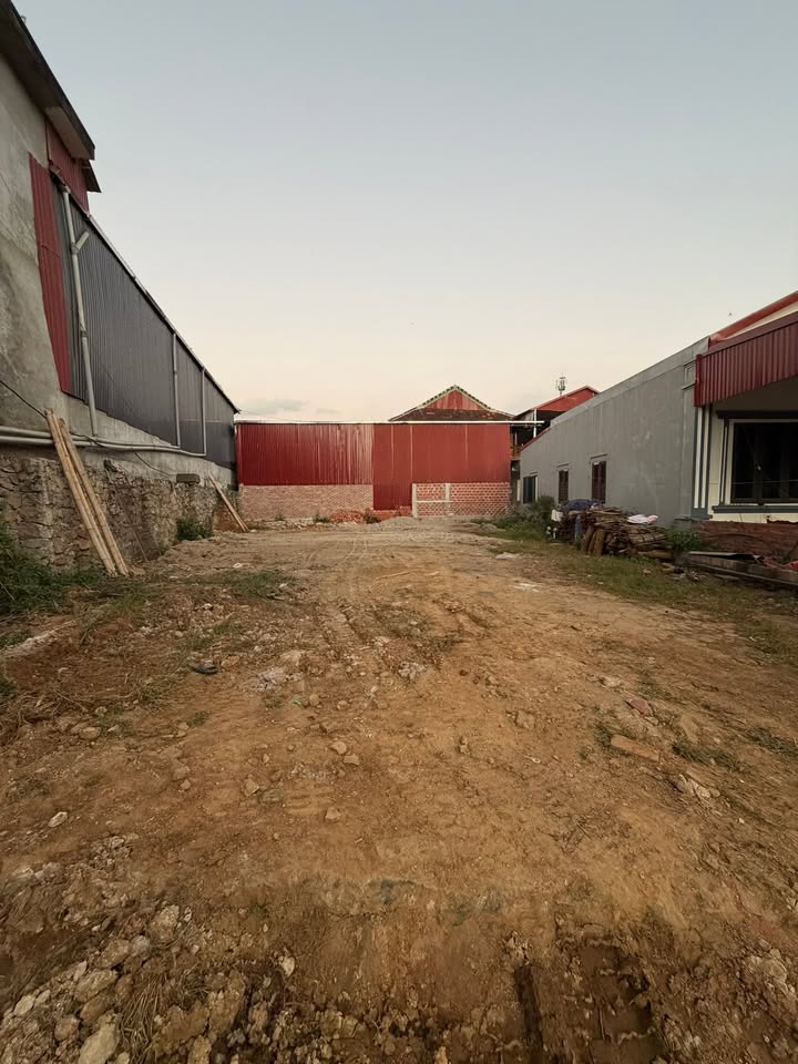 Đất nền Mộc Châu 249,5m² giá 4 tỷ - Gần Rừng thông Bản Áng!