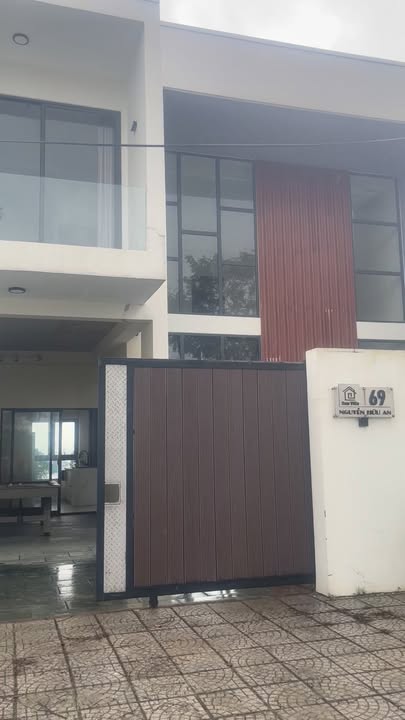 Villa view biển Thuận Phước Đà Nẵng 180m² giá 19 tỷ - Hạ giá mạnh, bán gấp!