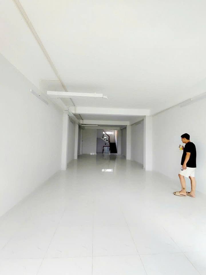 Nhà mặt tiền đường 34 Bình Trị Đông B 100m² giá 35 triệu - Phù hợp cho kinh doanh đa ngành!