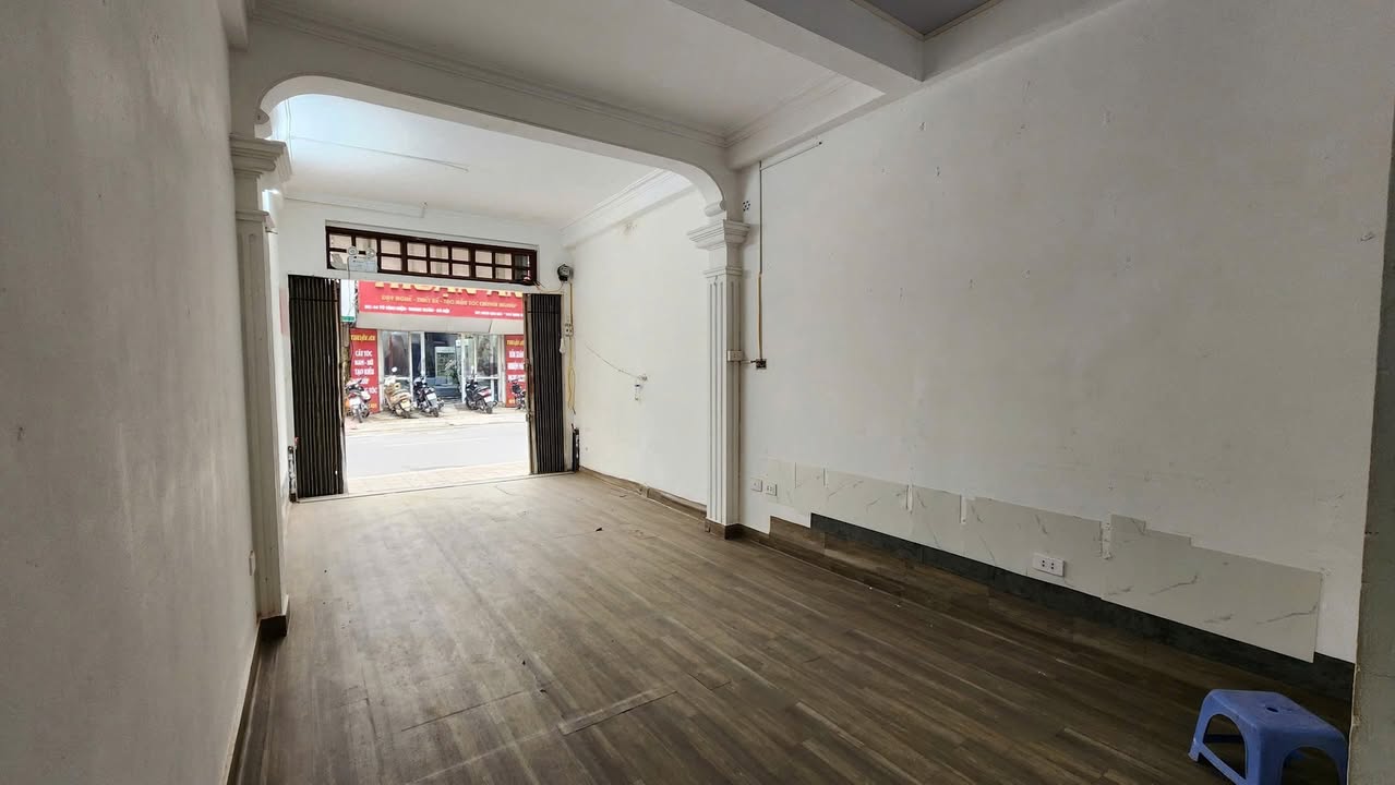 Cho thuê mặt bằng kinh doanh mặt phố Tô Vĩnh Diện, Thanh Xuân 40m² - Giá chỉ 7 triệu/tháng!