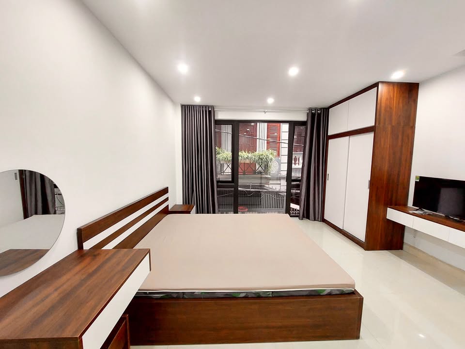 Phòng cho thuê tại 575 Kim Mã, Ba Đình, 1 phòng ngủ - Tiện nghi đầy đủ gần công viên