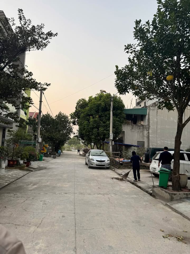 Đất phân lô Bích Đào Ninh Bình 111m² - Gần công an phường, dân cư đông đúc!