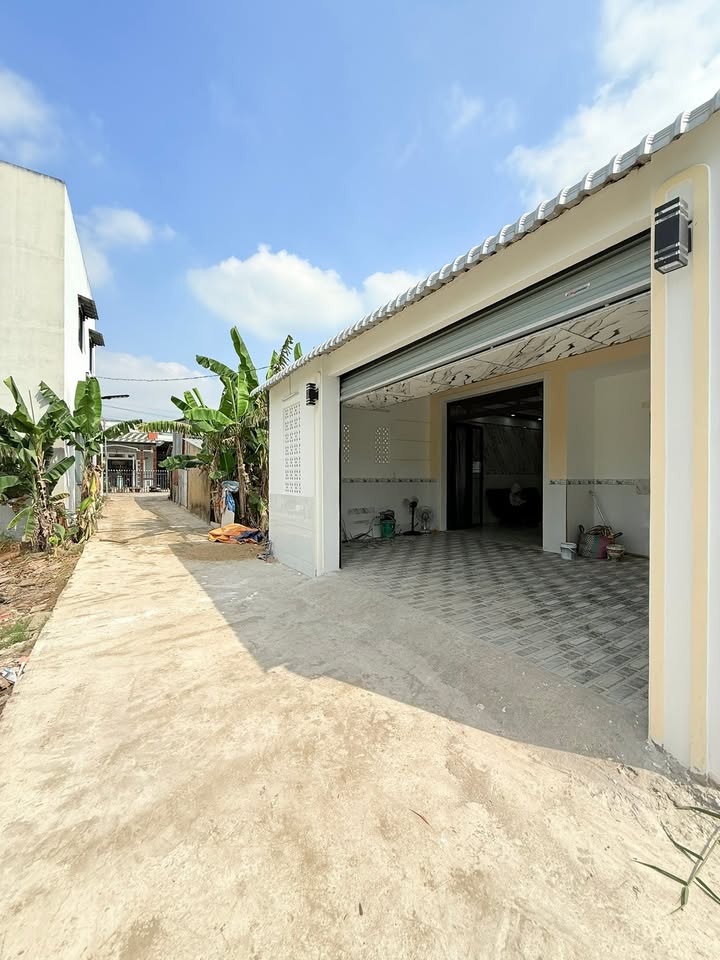 Nhà cấp 4 xã Mỹ Lộc, Cần Giuộc 104m² giá 1.65 tỷ - Sẵn sàng vào ở ngay!