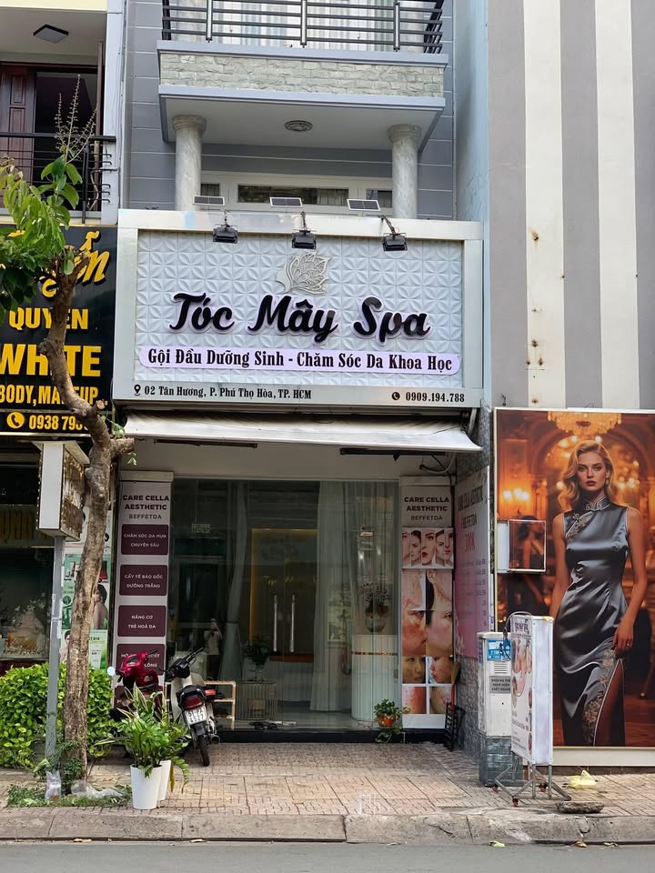 Cho thuê mặt bằng vỉa hè Quận Tân Phú 15m² giá 3 triệu - Vị trí đắc địa cho kinh doanh!