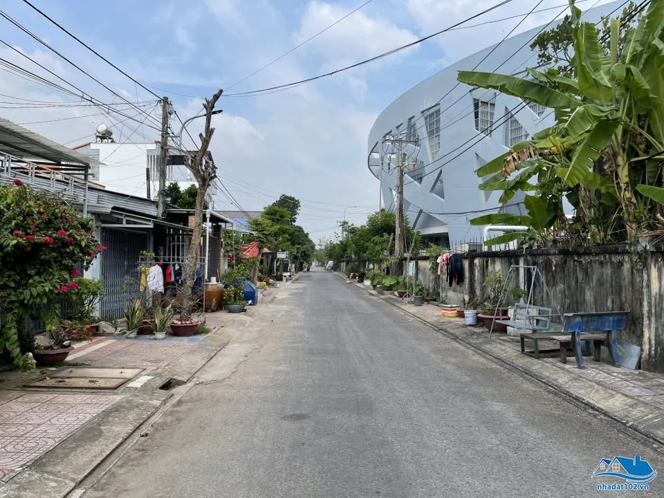 Bán đất đường Trần Hữu Độ, Rạch Giá 246m² giá 2.3 tỷ - Đầu tư sinh lời!