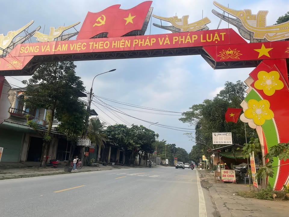 Nhà 3 tầng tại Km18, Quốc lộ 2, Hà Giang, 130m² - Kinh doanh thuận lợi!