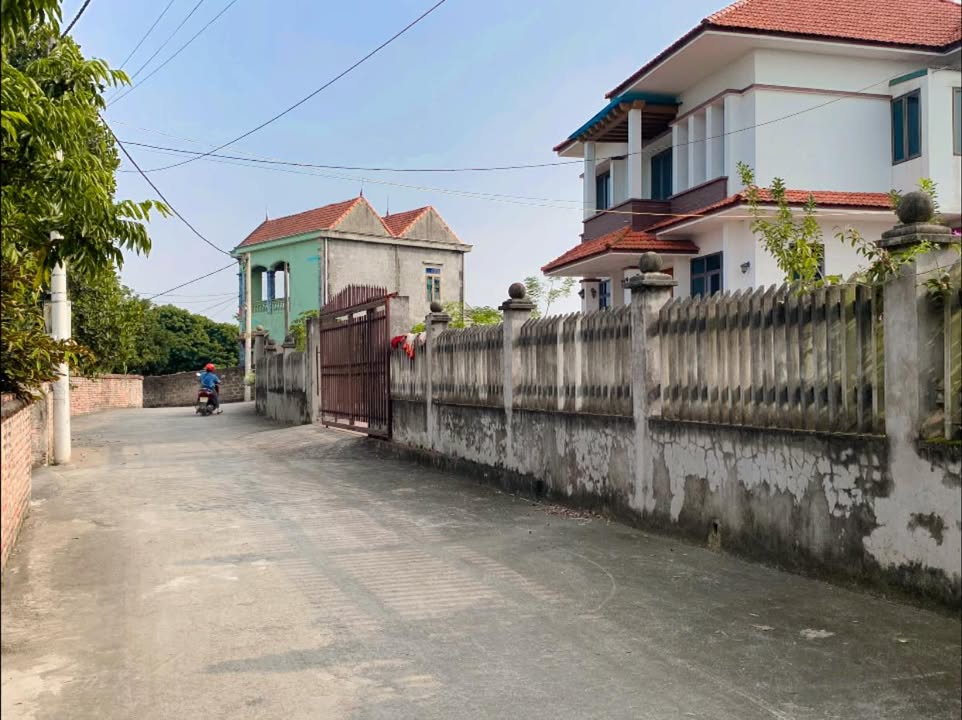 Đất nền Nông Trang, Việt Trì 300m² - Sổ đỏ chính chủ, giá tốt thương lượng!