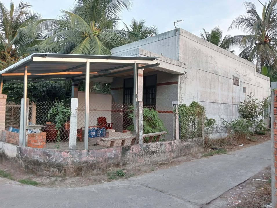 Nhà cho thuê nguyên căn 2 phòng ngủ tại phường Sơn Đông - Diện tích 100m², giá chỉ 3 triệu/tháng!