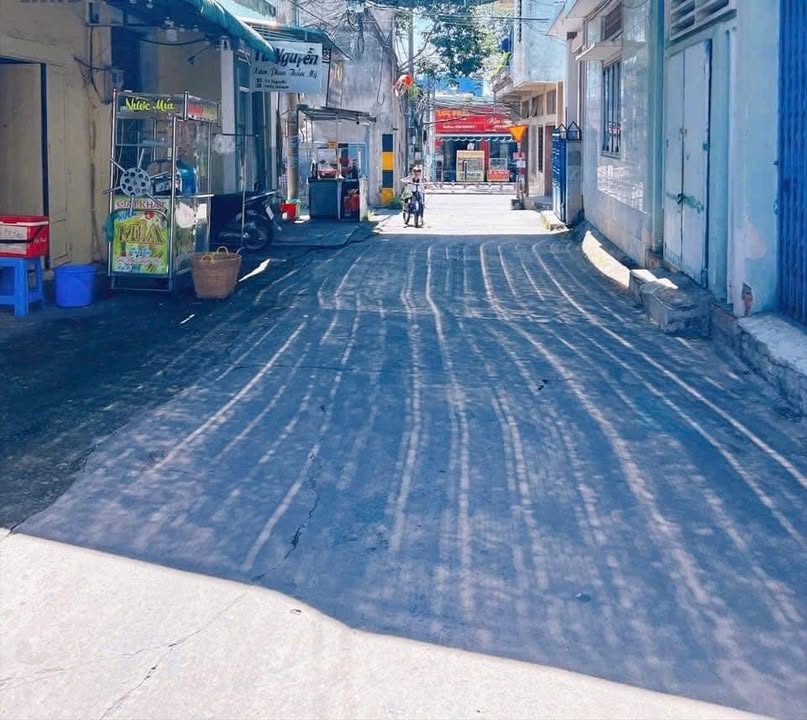 Nhà 2 Lầu + Dãy Trọ tại Hố Nai, Biên Hòa 207m² - Giảm Gấp 600 Triệu!