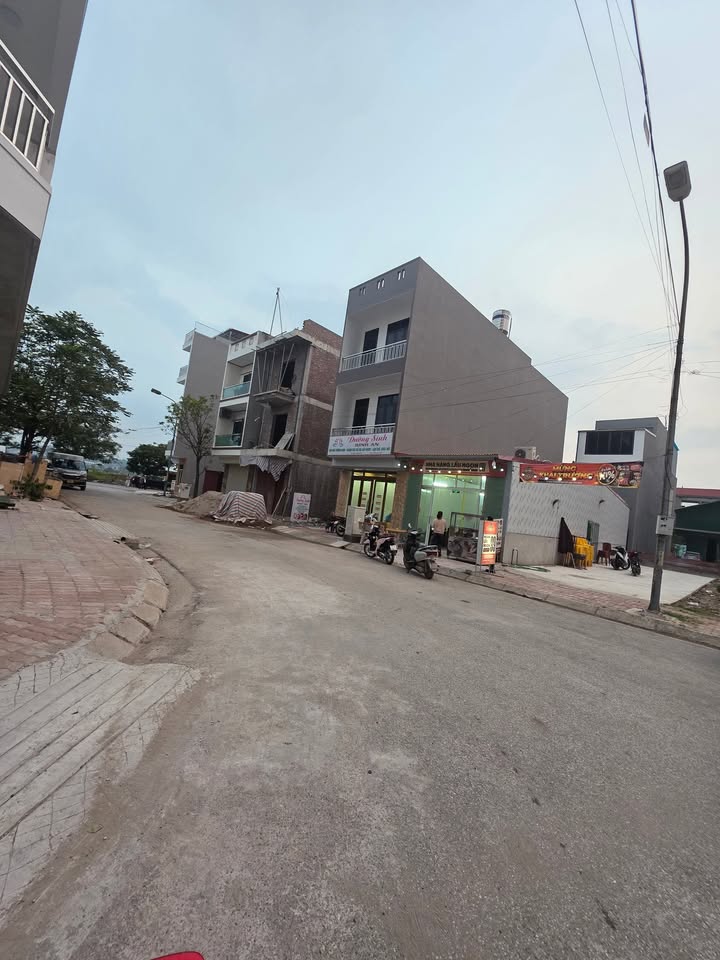 Đất nền tái định cư Khắc Niệm 81m² giá thỏa thuận - Vị trí đắc địa gần chung cư Dabaco!