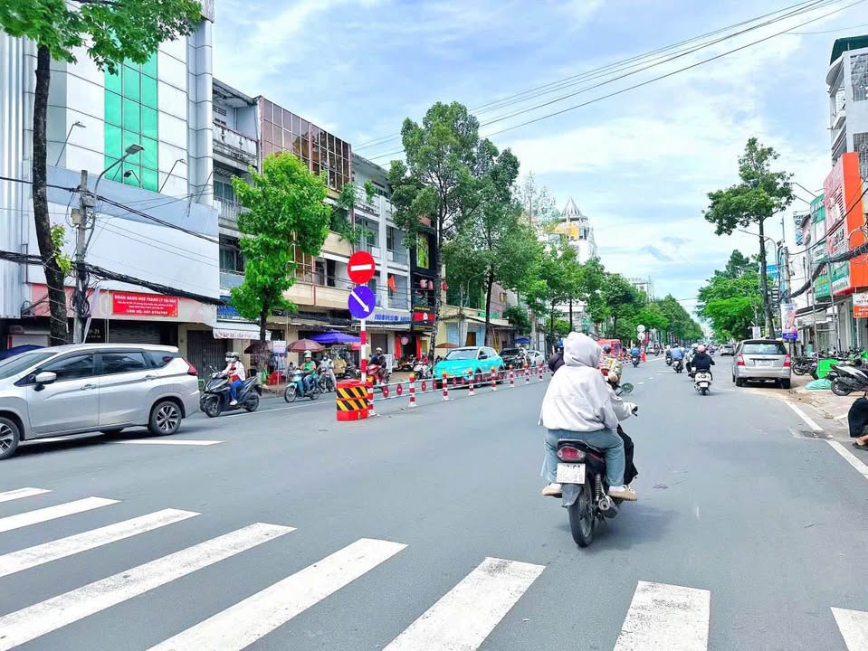 Đất nền góc 2 mặt tiền Trần Hưng Đạo 51m² giá 1.95 tỷ - Tiềm năng sinh lời cao!