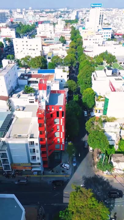 Cho thuê tòa nhà góc 1500m² mặt tiền Phan Đình Phùng, Cần Thơ - Kinh doanh đa dạng!