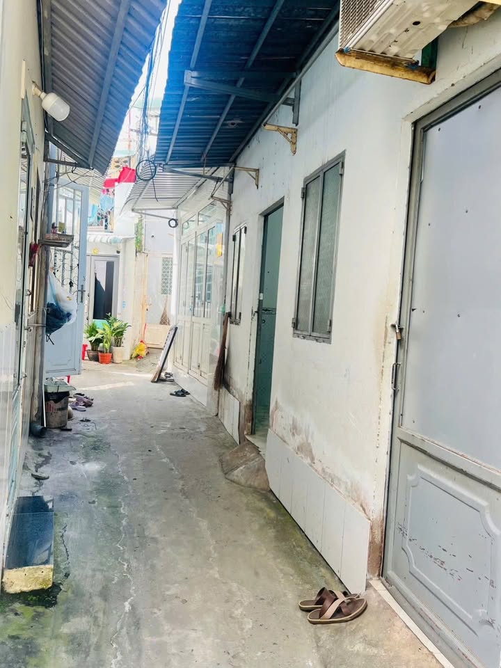 Cho thuê phòng trọ Hẻm 73 Nguyễn Trãi 25m² giá 1.6 triệu - Gần trung tâm Cần Thơ!