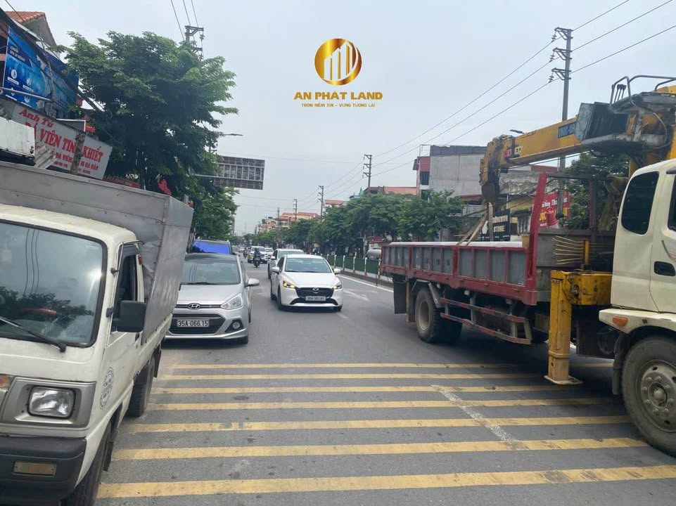 Nhà bán mặt tiền Nguyễn Công Trứ, Ninh Phúc 102m² - Vị trí kinh doanh lý tưởng!