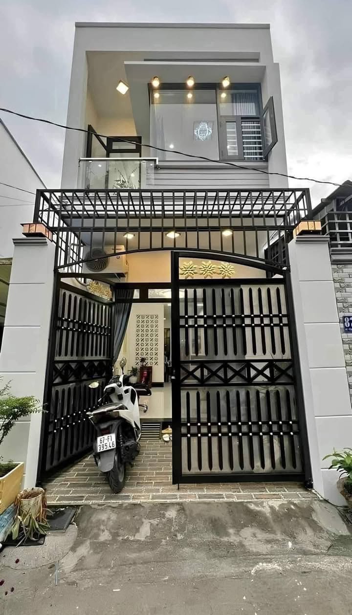 Nhà 1 Trệt 1 Lầu Đường Trịnh Quang Nghị, Bình Chánh 95m² giá 855 triệu - Sổ hồng chính chủ, hỗ trợ vay ngân hàng