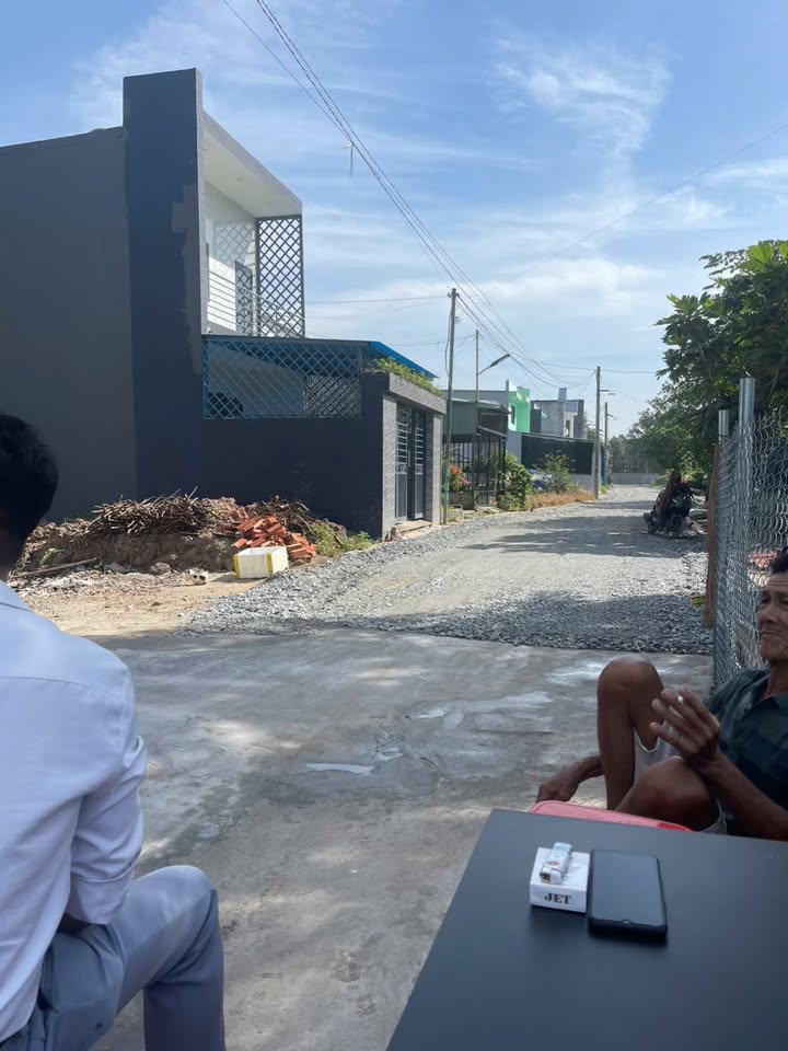 Đất nền Bến Cát 133m² giá 1.2 tỷ - Sổ đỏ chính chủ, thương lượng tốt!