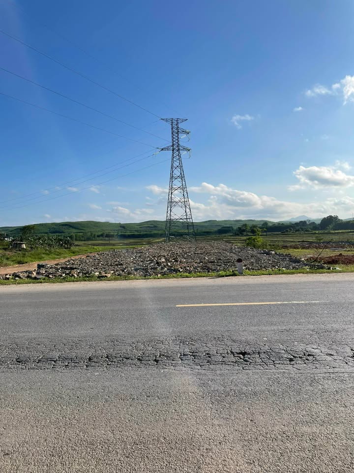 Đất mặt tiền Quốc lộ 1A Cam Hiếu 360m² - Vị trí đắc địa, kinh doanh thuận lợi!