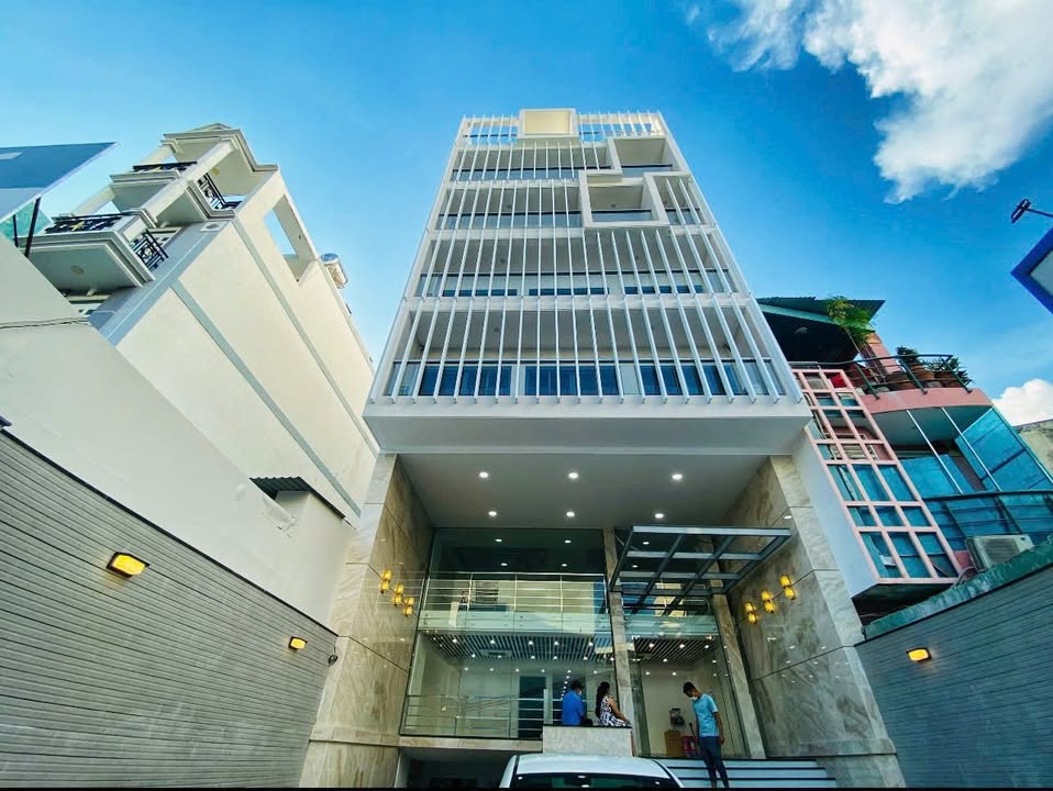 Cho thuê tòa nhà mặt tiền 183C Nguyễn Văn Đậu, quận Bình Thạnh, diện tích 234m² - Giá tốt, hợp đồng dài hạn!