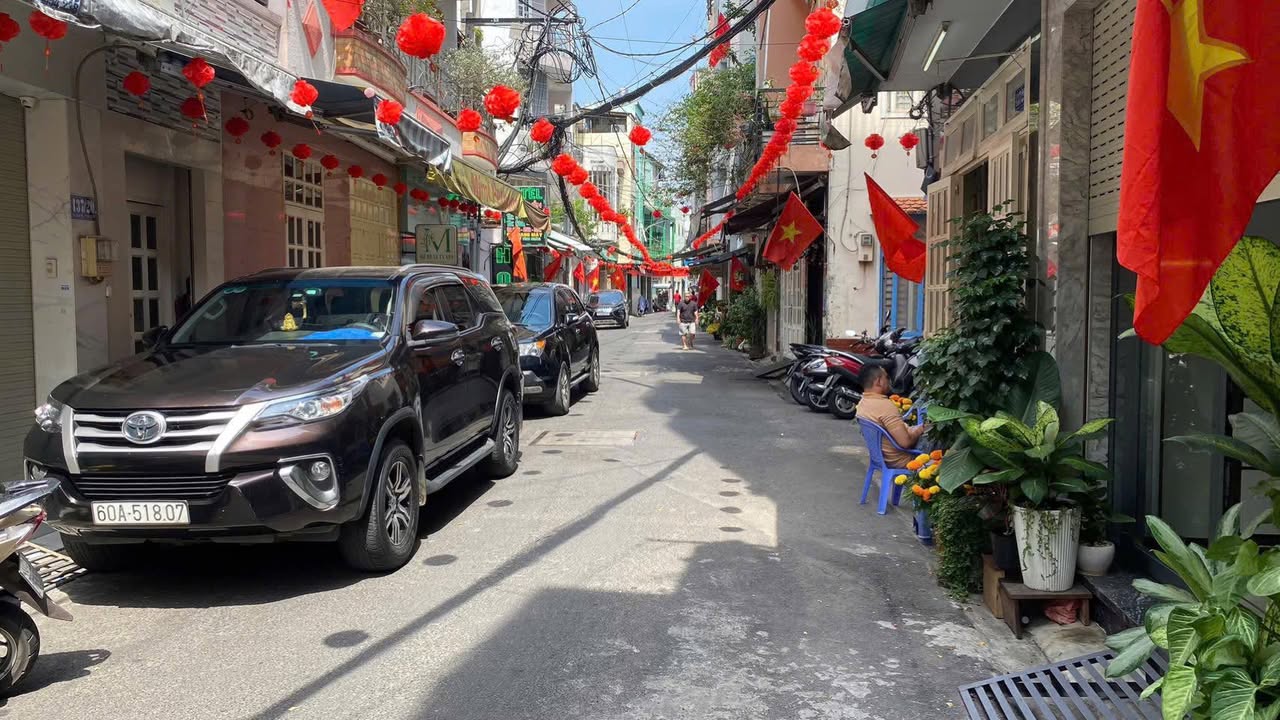 Nhà mặt tiền Lê Văn Sỹ, P13, Phú Nhuận 40m² giá 8 tỷ - Đầu tư sinh lời lý tưởng!