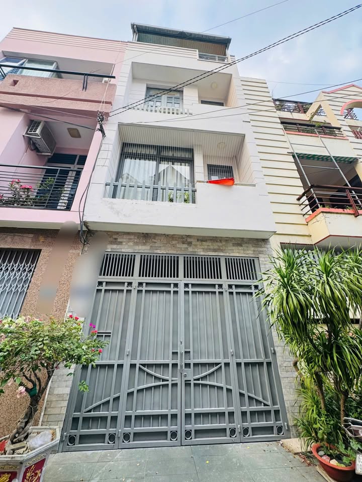 Nhà phố Lê Văn Sỹ, Phú Nhuận 32m² giá 6 tỷ - Hẻm cực VIP, cách mặt tiền chỉ 15m!