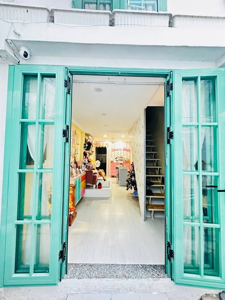 Nhà riêng đường Nam Kỳ Khởi Nghĩa, quận 3, 27m² giá 5.7 tỷ - Sổ hồng chính chủ!