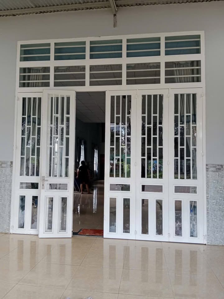 Nhà mặt tiền Lê Phụng Hiểu, Bảo Lộc 189m² giá 3.5 tỷ - Không thể bỏ lỡ!