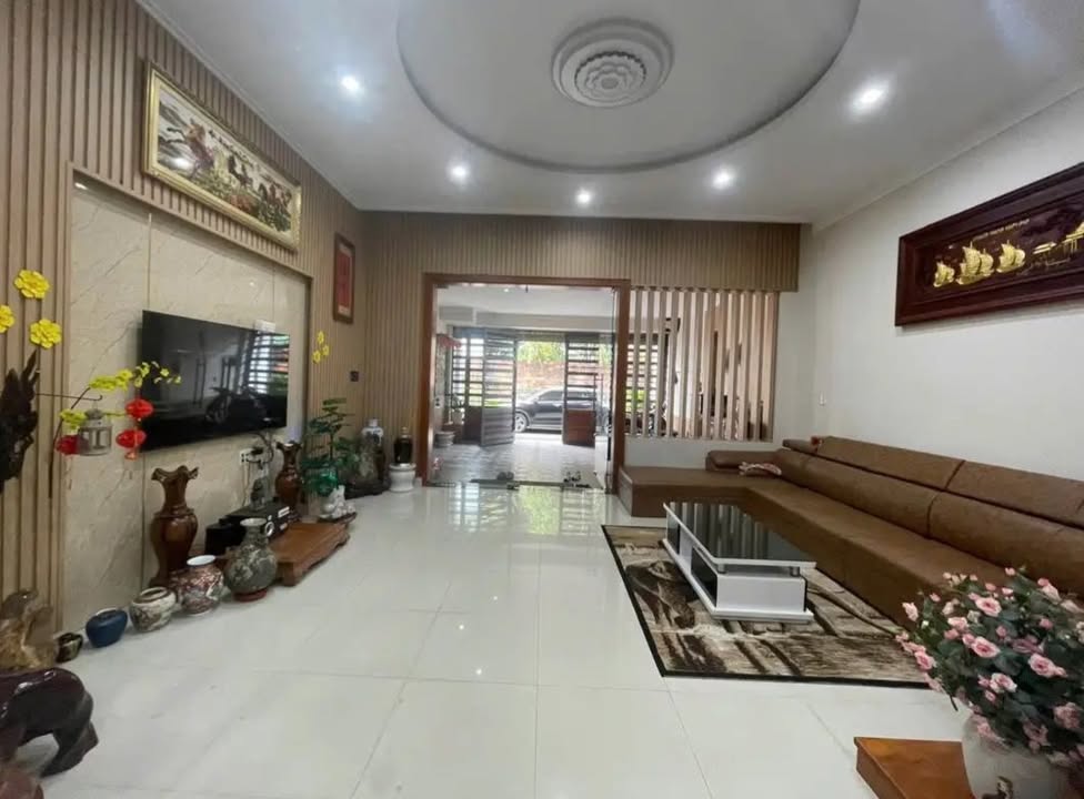 Nhà 1 trệt 2 lầu tại Bảo Lộc Lâm Đồng 135m² giá 4.3 tỷ - Sẵn sàng vào ở ngay!