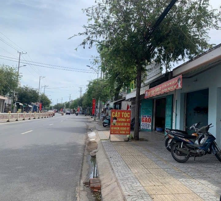 Nhà nguyên căn cho thuê mặt tiền đường 30/4, phường 12, Vũng Tàu - Giá chỉ 10 triệu/tháng!