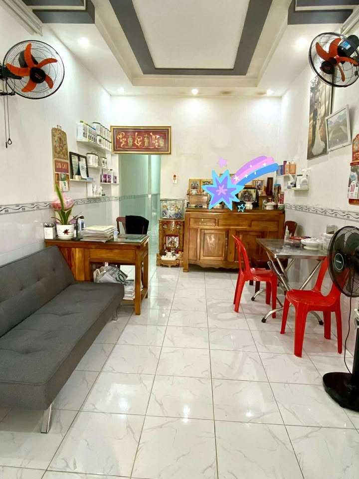 Nhà mặt tiền Chu Văn An, Rạch Giá 111m² giá 1.8 tỷ - Vị trí đẹp, an ninh