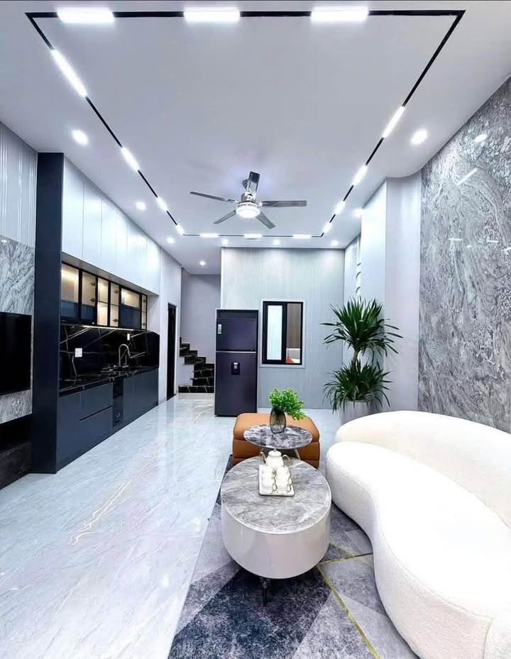 Nhà cho thuê kiệt Nguyễn Tất Thành, Hải Châu, Đà Nẵng 3PN - Thiết kế đẹp, full nội thất!